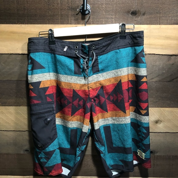Vans Other - Men’s vans off the wall swim shorts men’s size 32